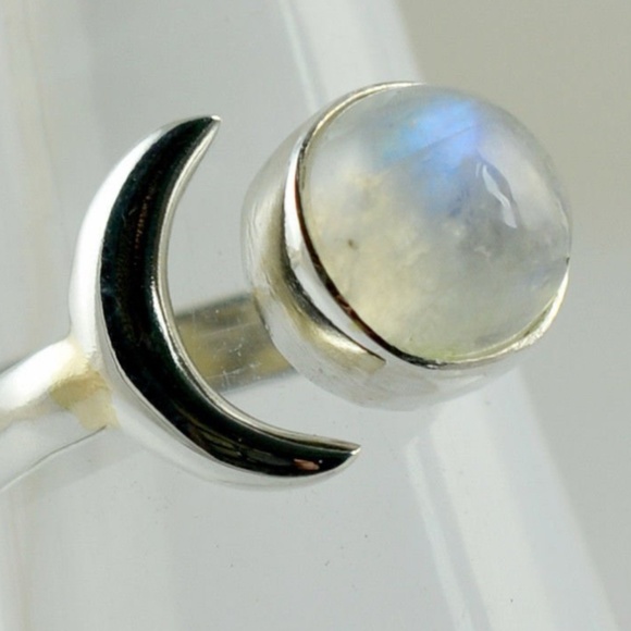 Moonstone half moon π Sterling Silver Ring π - Picture 3 of 4